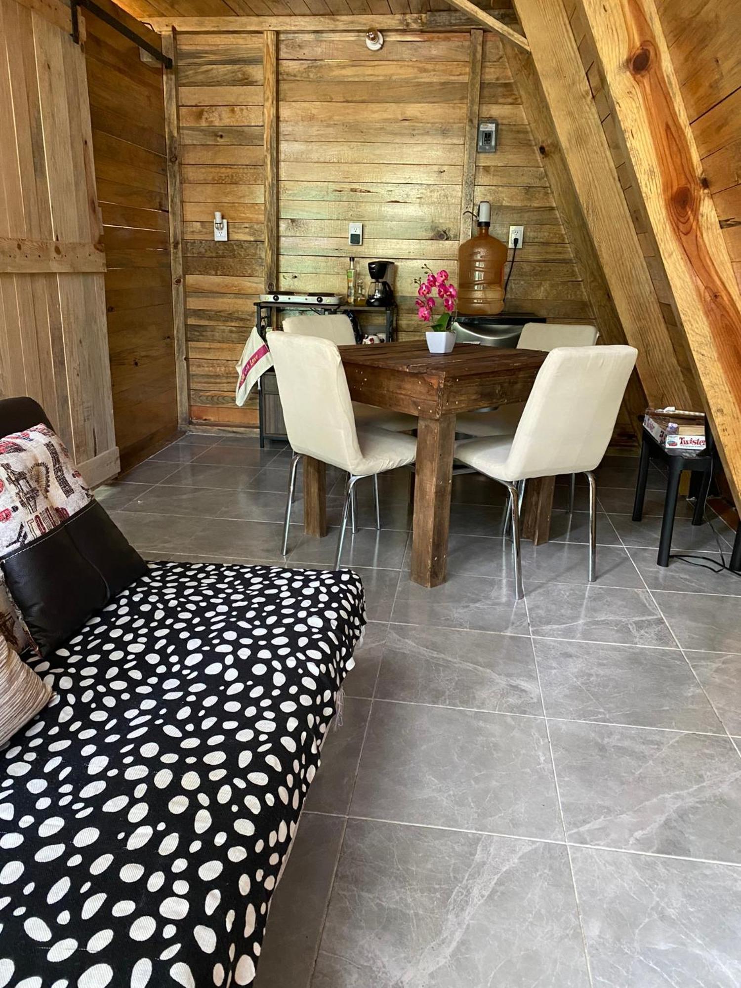 Cabanas Alpina, Romantica Y Acogedora A 10 Minutos Del Centro テポストラン 部屋 写真